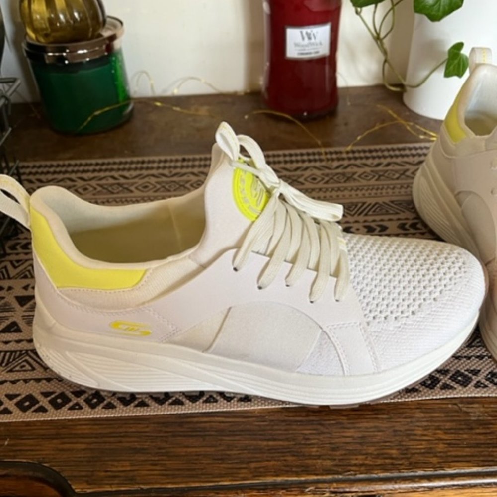 Skechers Size 8